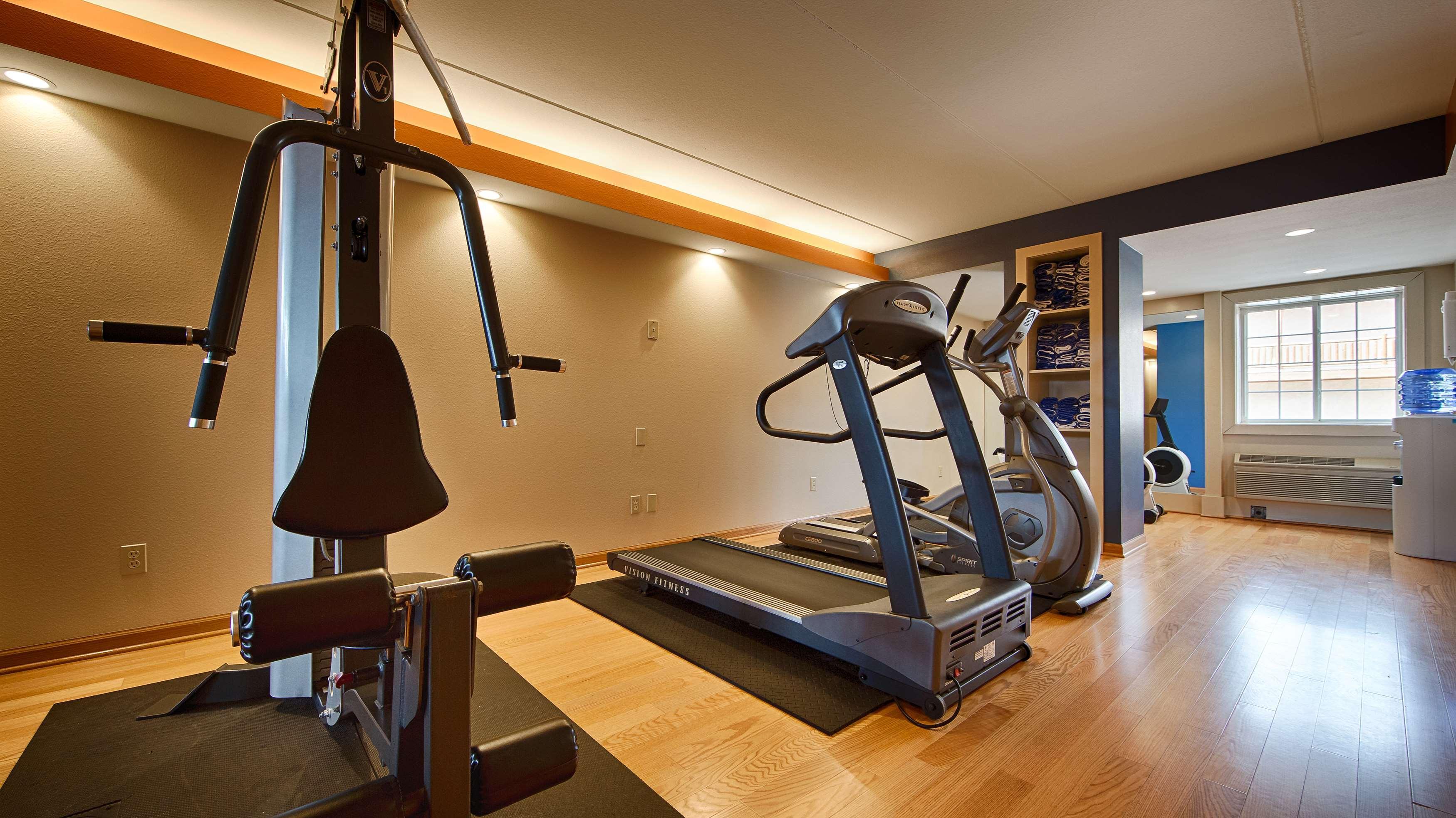 Crossroads Hotel & Event Center Fort Dodge Dış mekan fotoğraf