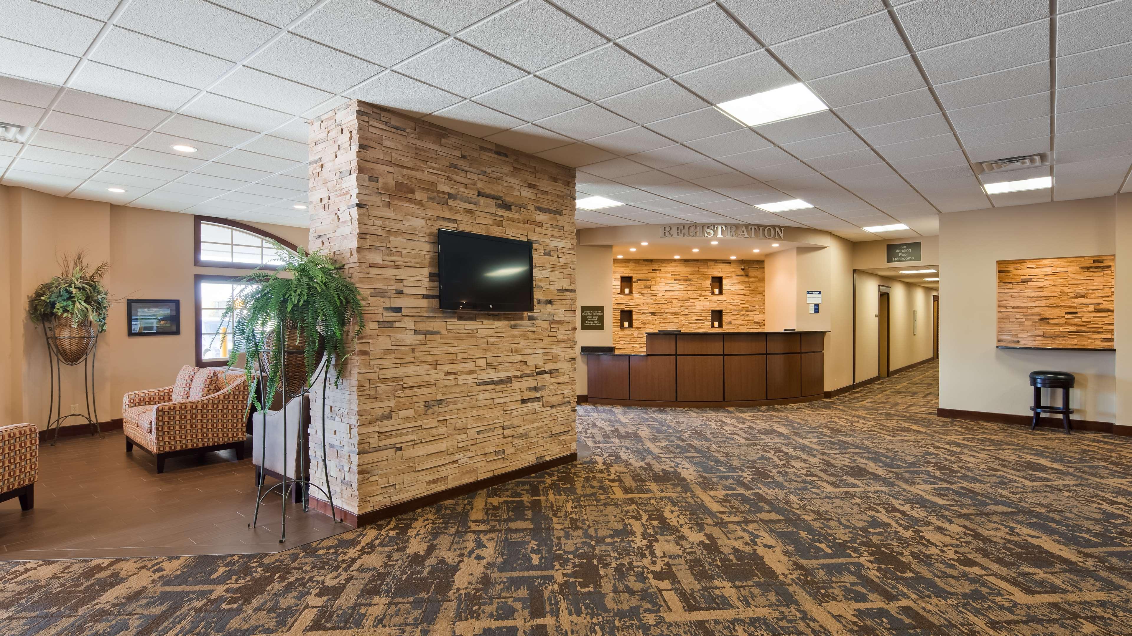Crossroads Hotel & Event Center Fort Dodge Dış mekan fotoğraf